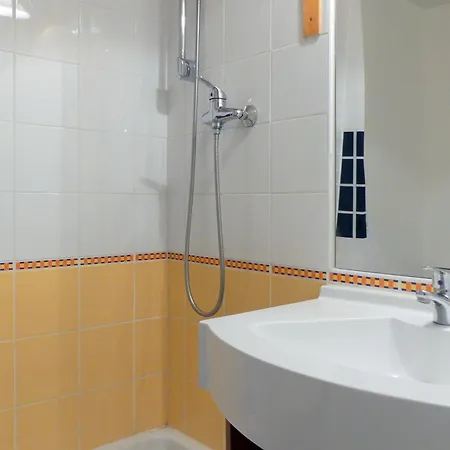 Agreable Duplex Ouest Quartier Chatelet - Ideal Pour Famille De 6 - Fr-1-182-107